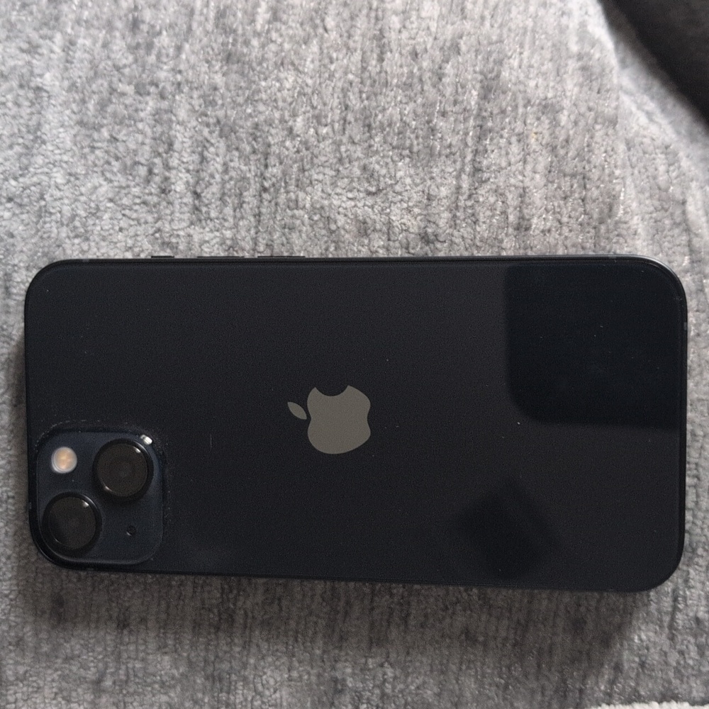 Iphone 13 Plus - Picture 2 of 2